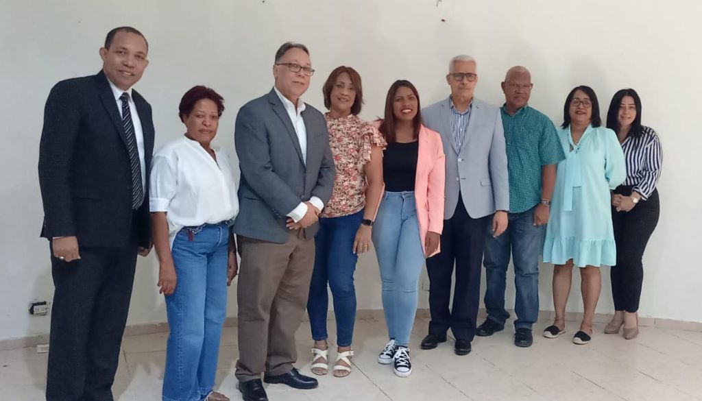 Sociedad de Medicina Interna presenta su nueva junta directiva 