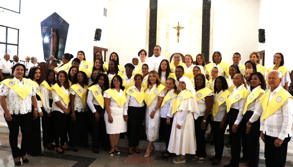 Celebran XII graduación Diplomado en Humanización de los Servicios de Salud 
