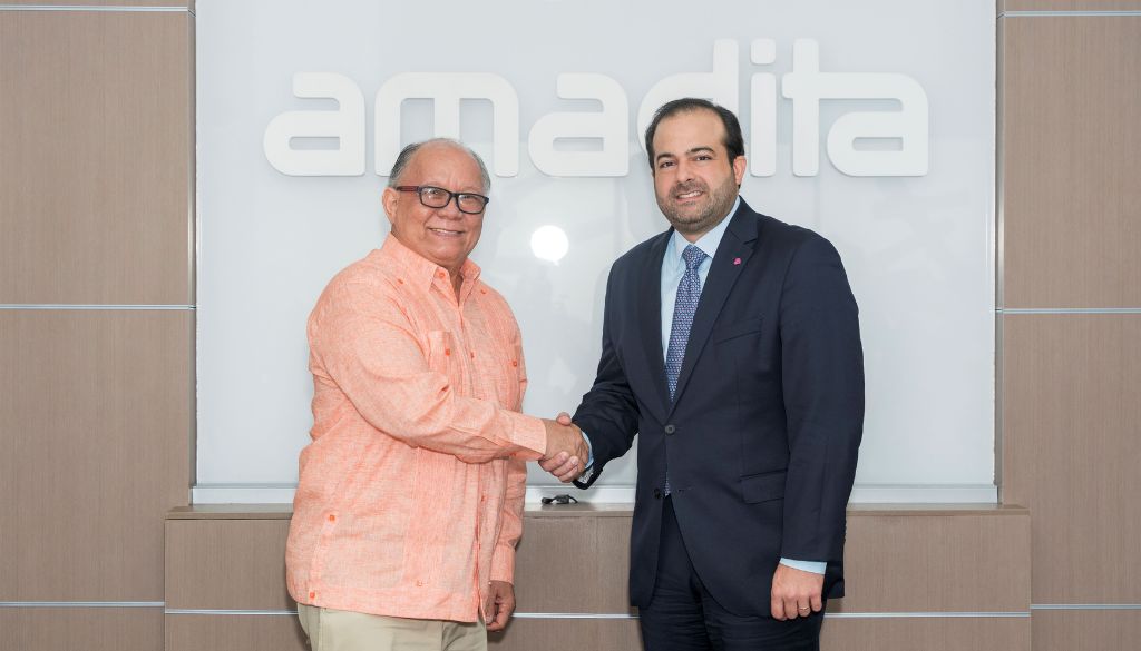 Amadita y Hemocentro Nacional firman alianza para fortalecer donación de sangre 