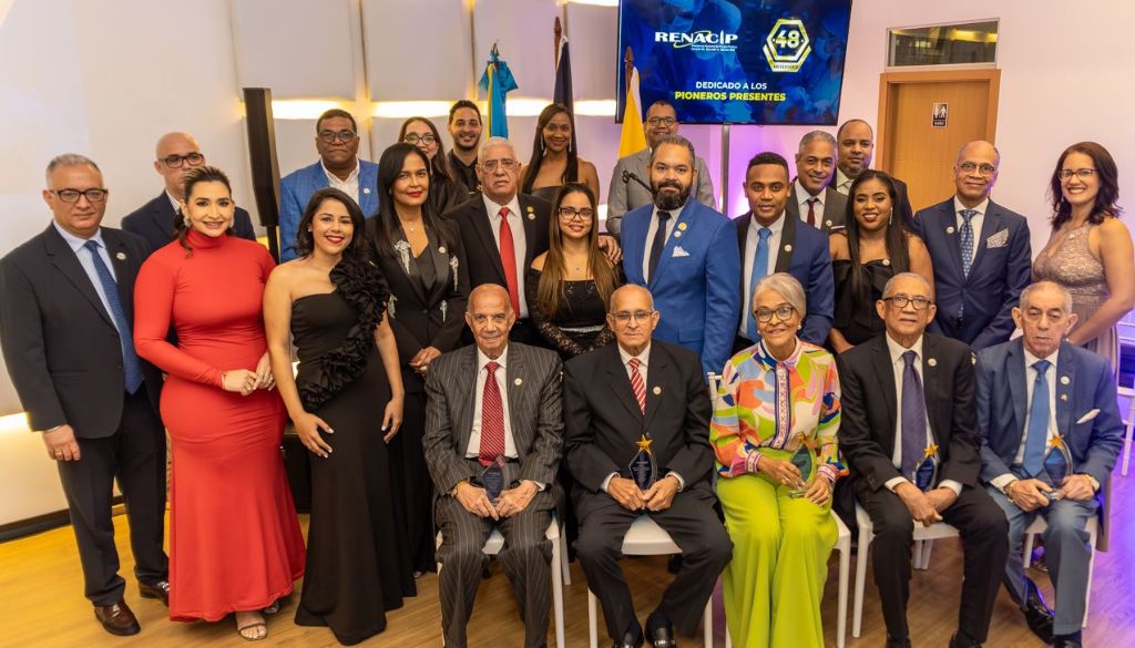 Residencia de Cirugía Plástica del Gautier celebra su 48 aniversario  