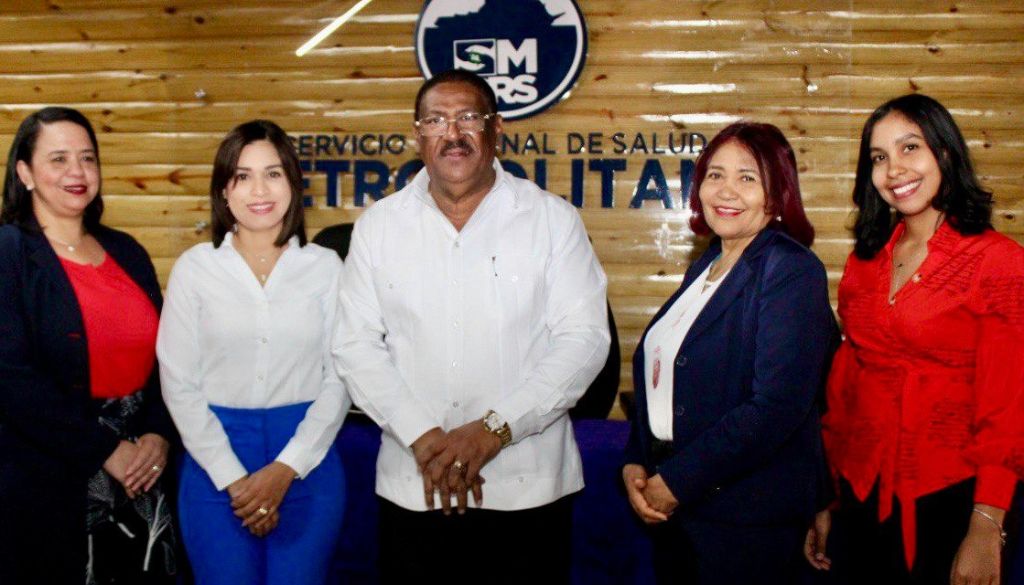 Capacitan a enfermeras manejo de infecciones en atención de salud  