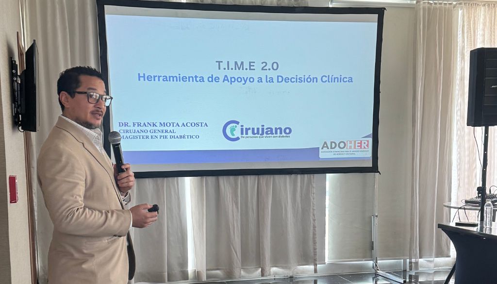 Especialistas presentan innovadora herramienta para el manejo de heridas crónicas  