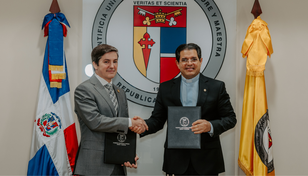Entidades firman acuerdo de cooperación para fortalecer formación en el sector salud 