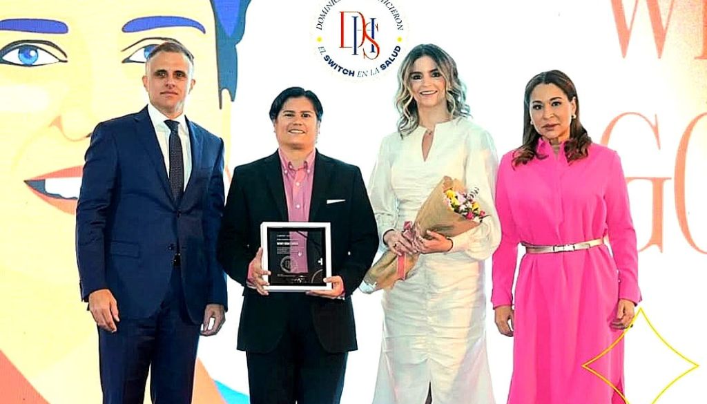 Dra. Wendy Gómez García recibe reconocimiento en «Dominicanas que Hicieron el Switch en la Salud» 