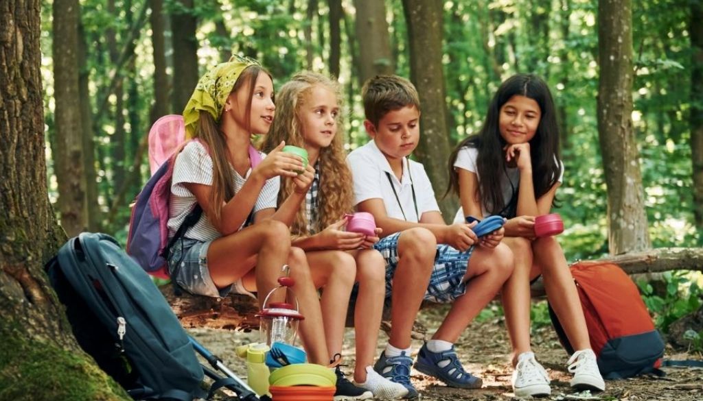 Expertos advierten que el futuro económico del país depende de la inversión en la niñez 