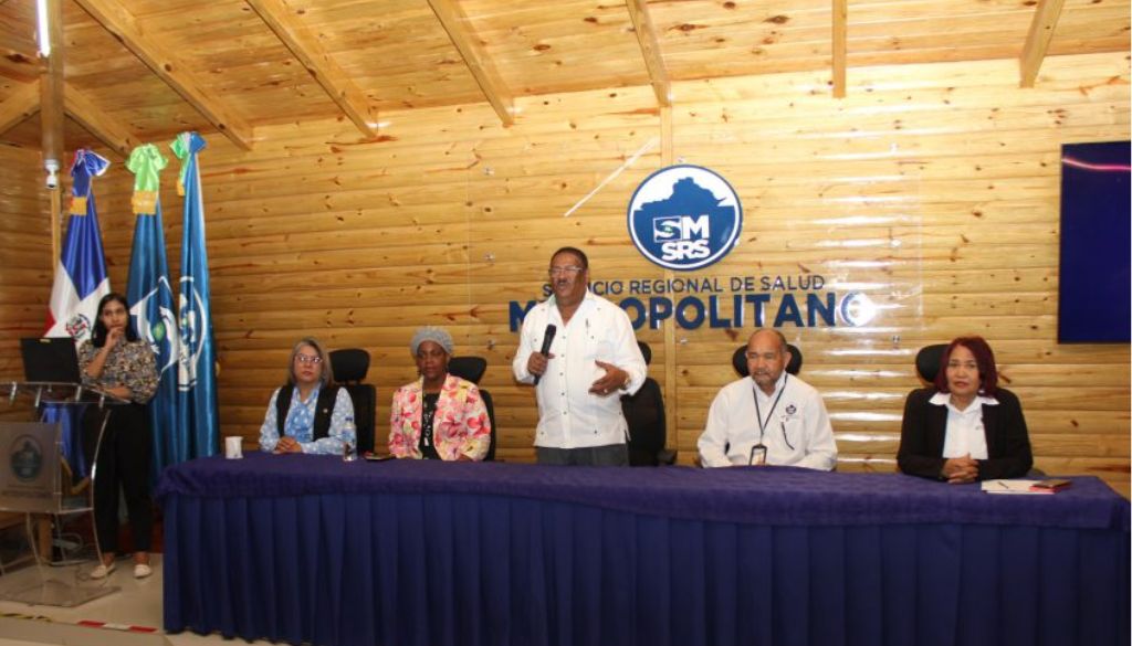 Capacitan personal en humanización de los servicios de salud 
