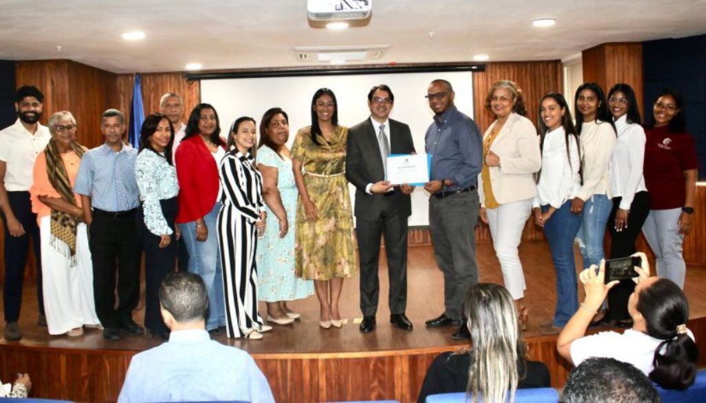 SRS Cibao Norte fortalece atención en salud mental 