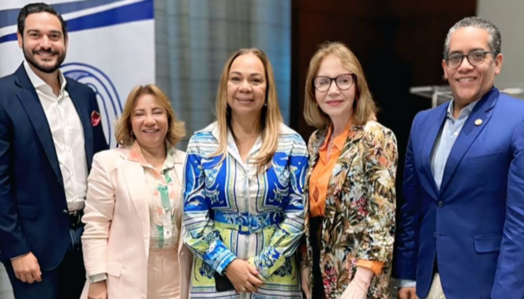SODOMEP realiza jornada científica sobre anemia materna y salud neonatal 