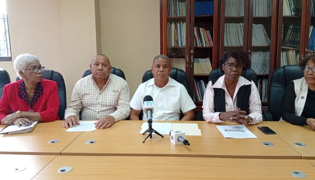 Gremios retoman lucha ante falta de respuesta del Gobierno 