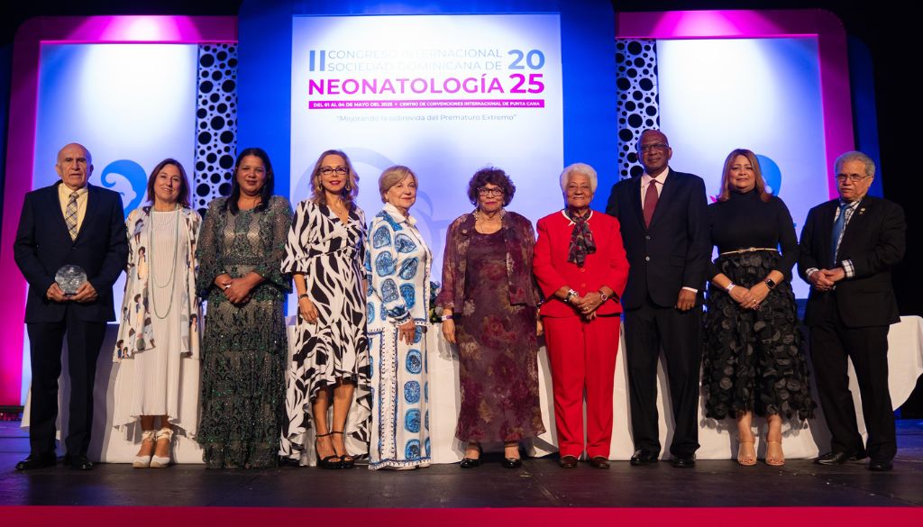 Reconocen aportes y trayectoria de destacados neonatólogos 