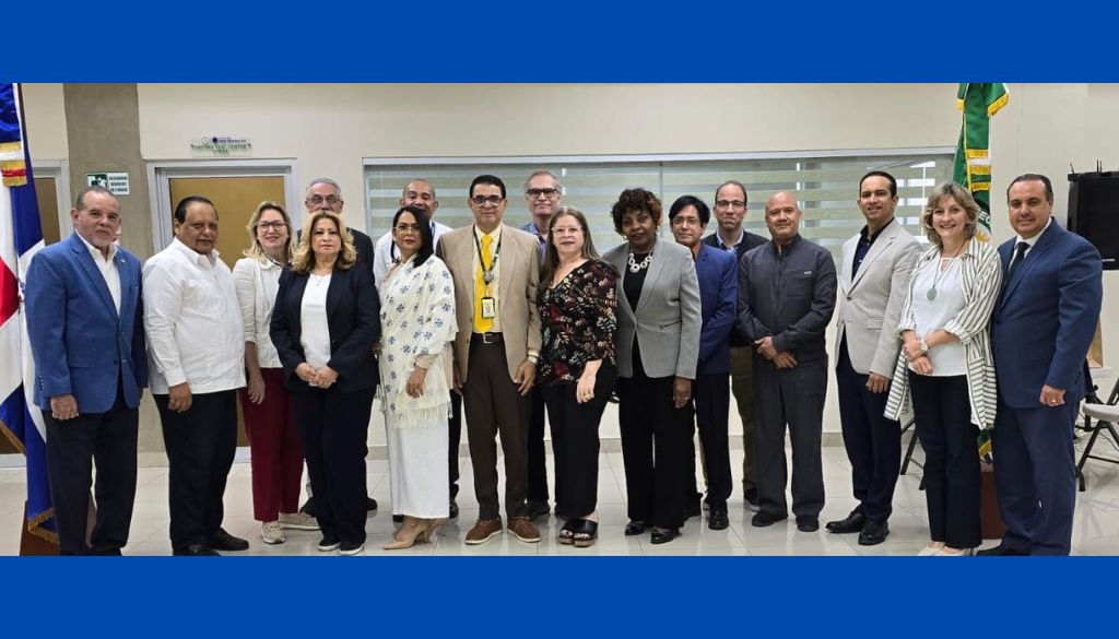 ADOFEM celebra 5ta reunión ordinaria, resaltando 50 años de compromiso con la educación médica dominicana 