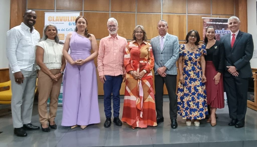 Dra. Evangelina Soler asume como presidenta de Dominicana Saludable  