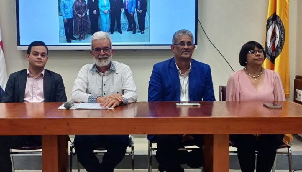 Colegios asumen política de “tolerancia cero” al tabaco en sus instalaciones 