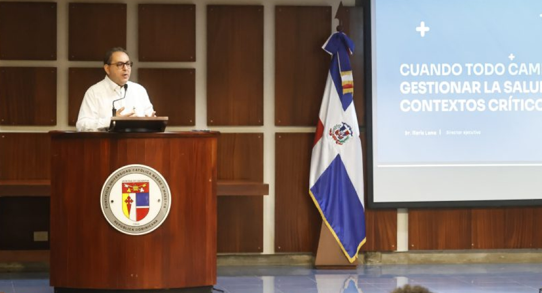 Doctor Mario Lama aborda gestión de salud en tiempos de crisis 