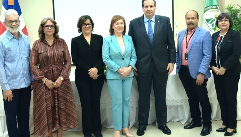 Instituciones se unen para promover escuelas libres de tabaco 
