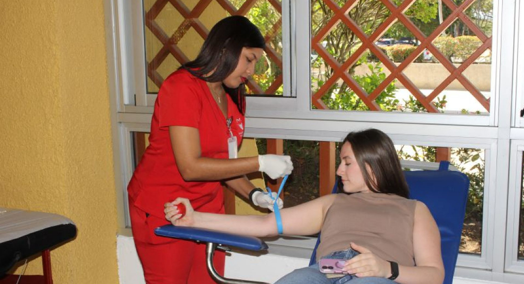 SNS promueve cultura de donación voluntaria con más de 63 mil unidades de sangre captadas en 2024 
