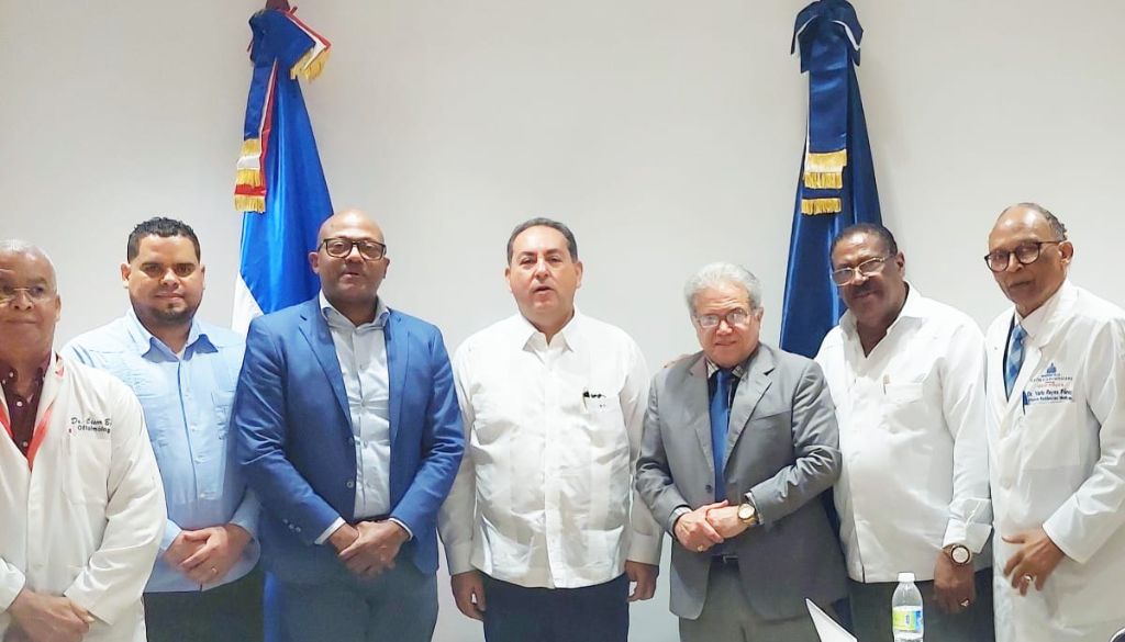 Médicos recibirán este mes segunda partida de aumento salarial 