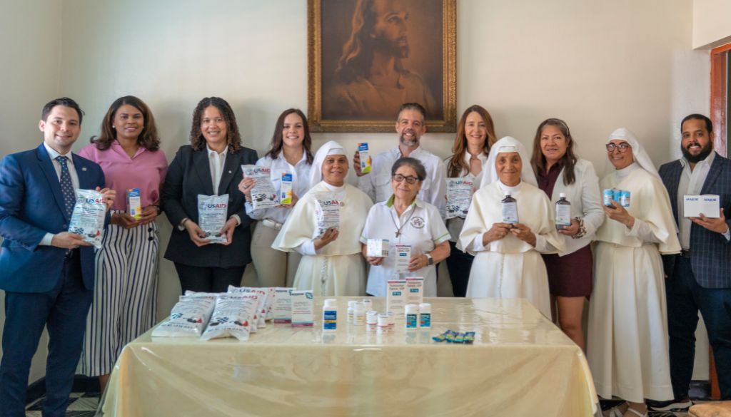 Sanar una Nación beneficia a más de 36 mil personas con insumos de salud y nutrición 
