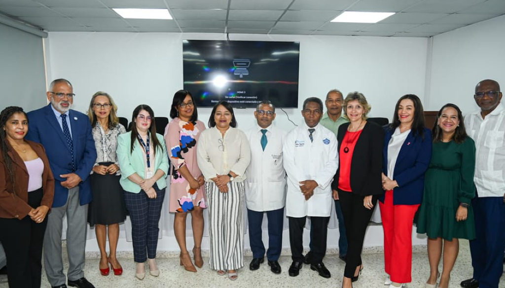 Fundación Two Oceans lanza talleres para fortalecer el programa de prevención de la transmisión del VIH de madre al recién nacido 