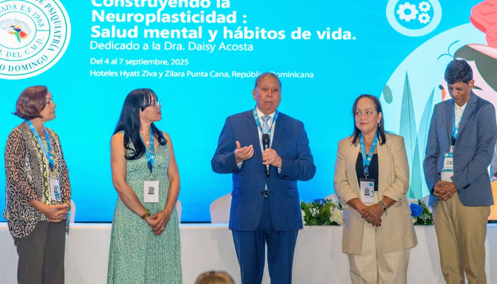 Sociedad de Psiquiatría juramenta a su nueva directiva 