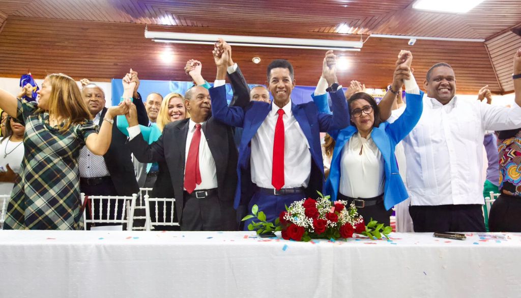 Dr. Clemente Terrero lanza su candidatura a la presidencia del CMD 