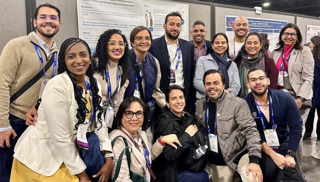 Infectólogos dominicanos destacan en Congreso Internacional de la IDSA 2025 Infectólogos dominicanos destacan en Congreso Internacional de la IDSA 2025