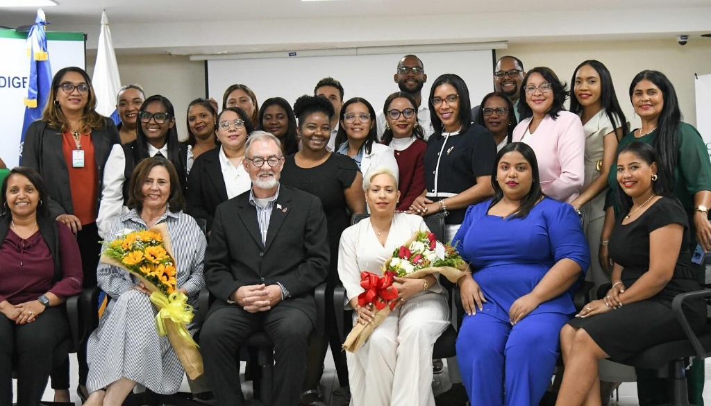 Ministerio de Salud gradúa nuevos epidemiólogos especializados en vigilancia y respuesta ante eventos de salud 