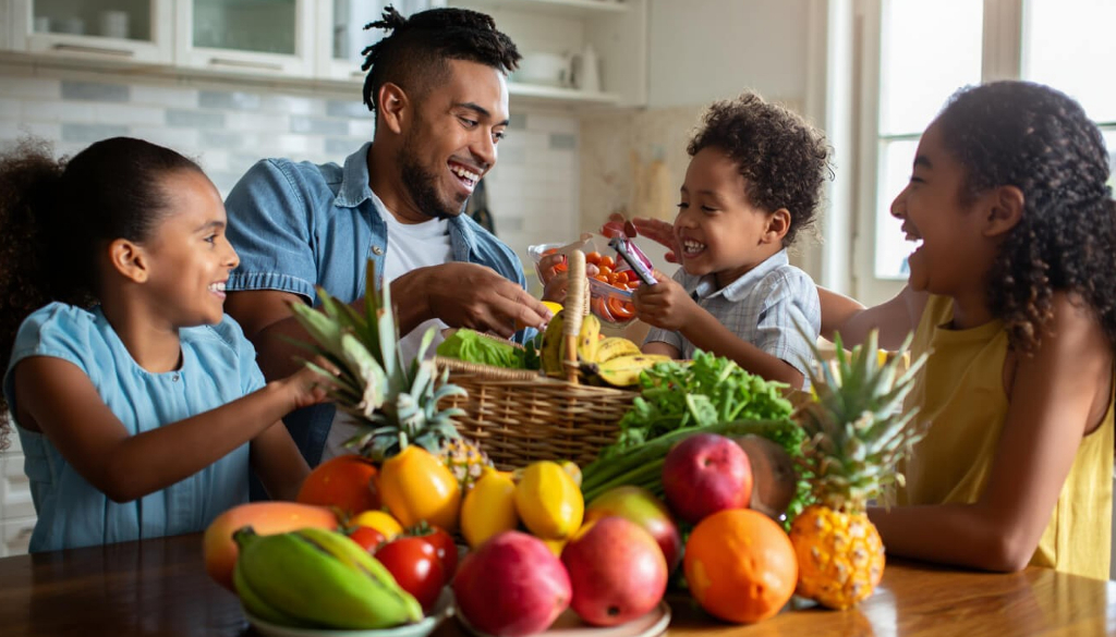 Lo que las casas de envío no le cuentan sobre la tasa de cambio a República Dominicana: cómo su dinero se encoge antes de cruzar el charco 