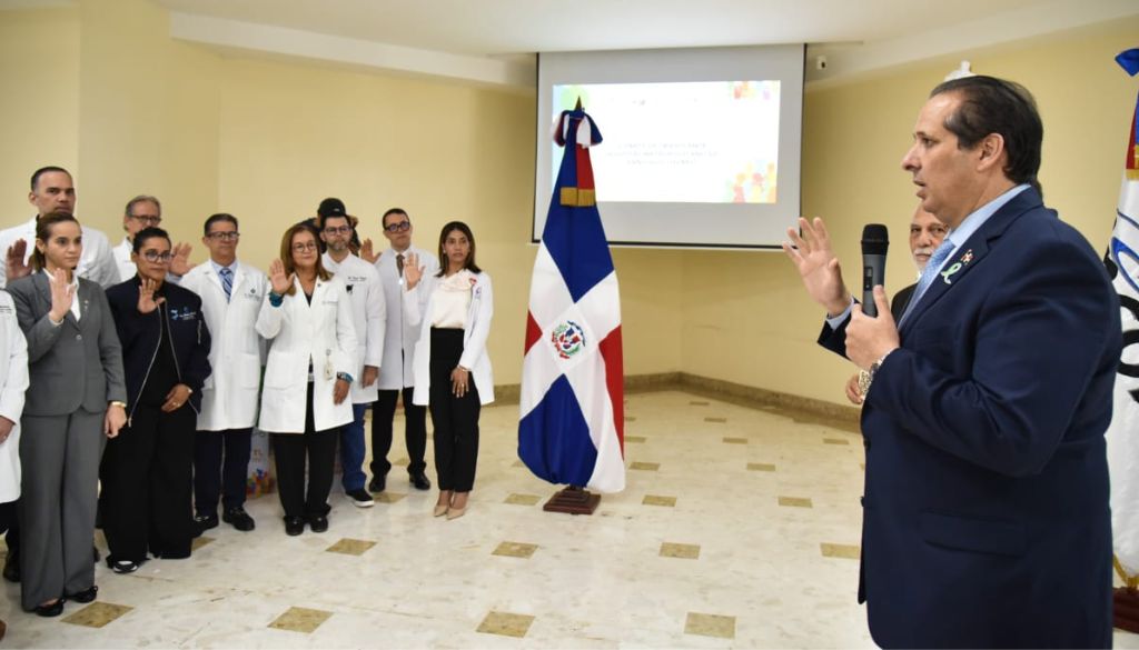 Posesionan nuevo Comité Hospitalario de Trasplante en el HOMS 