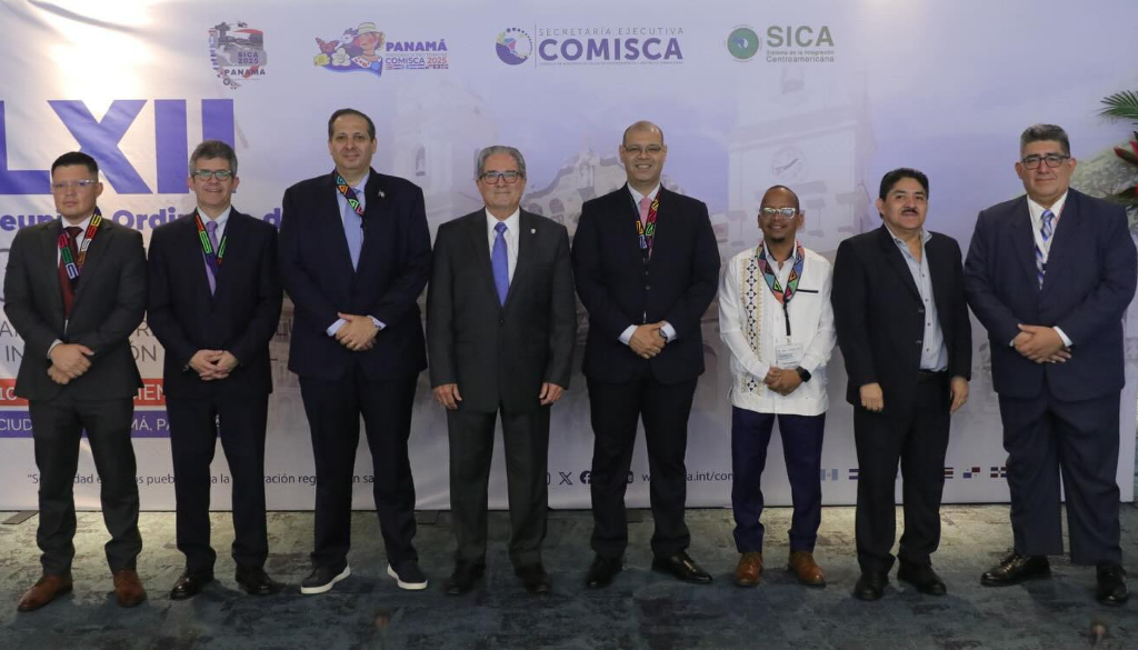 Ministro de Salud representa al país en la LXII Reunión Ordinaria del COMISCA 