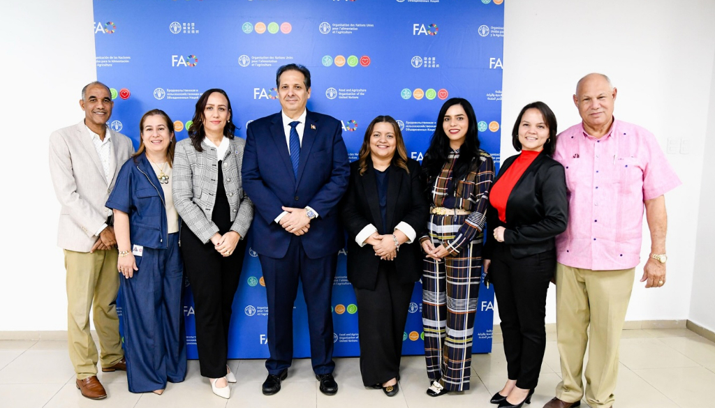 Salud Pública presenta estudio sobre nutrición y hábitos de vida del personal institucional 