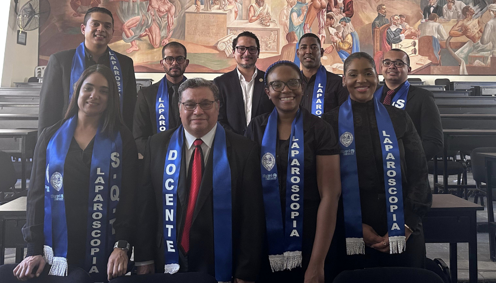 Hospital Dr. Antonio Musa y Colegio Dominicano de Cirujanos certifican primera promoción en cirugía laparoscópica 