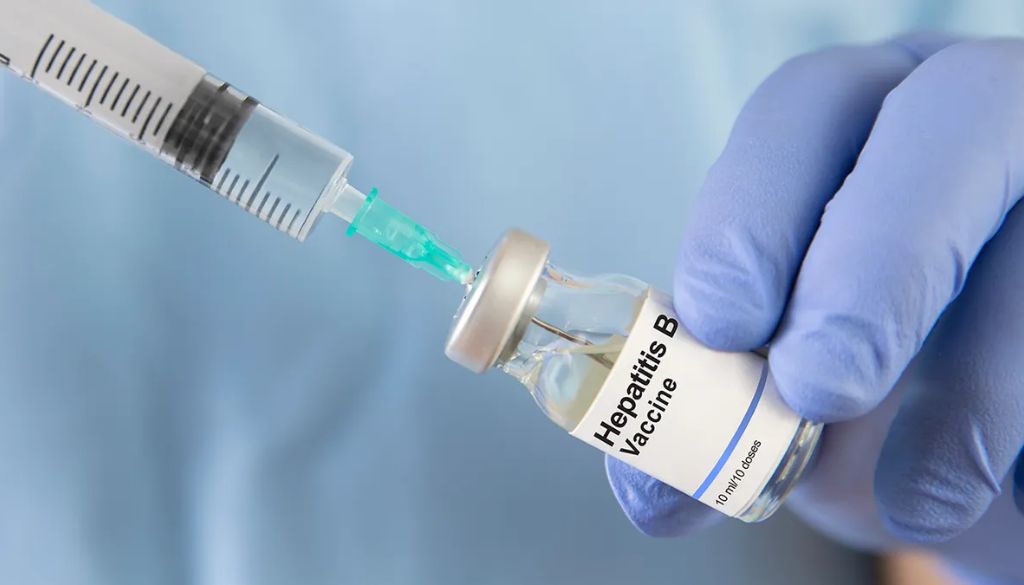 Funpaheinm se suma a entidades rechazan eliminación de vacuna contra hepatitis B al nacer 