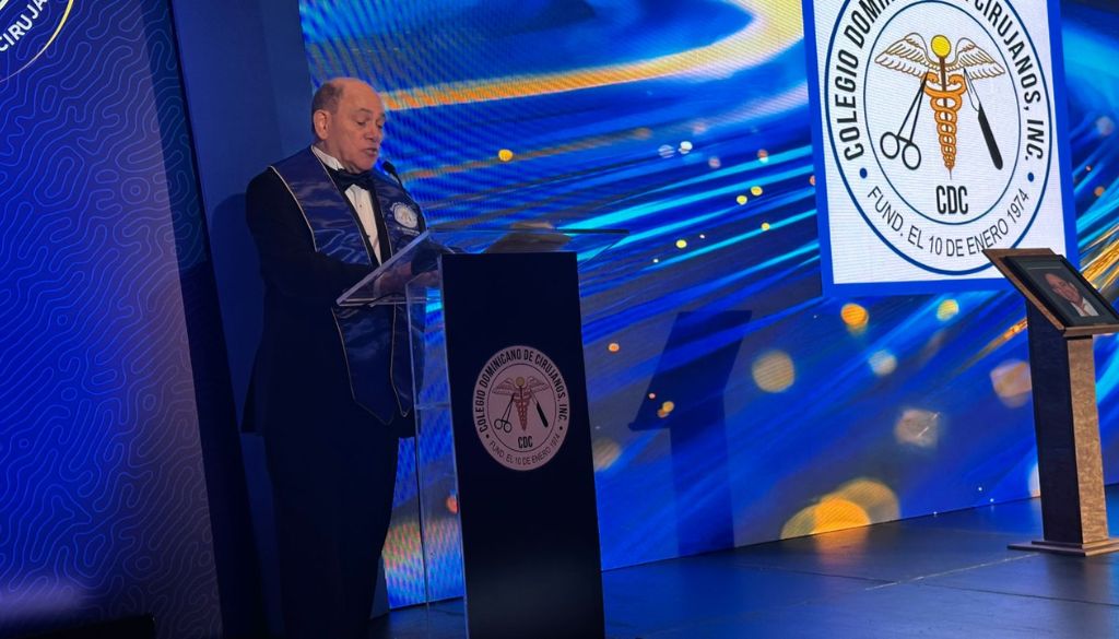 Dr. Nicolás Rizik Cabral es exaltado como Maestro de la Cirugía Dominicana  
