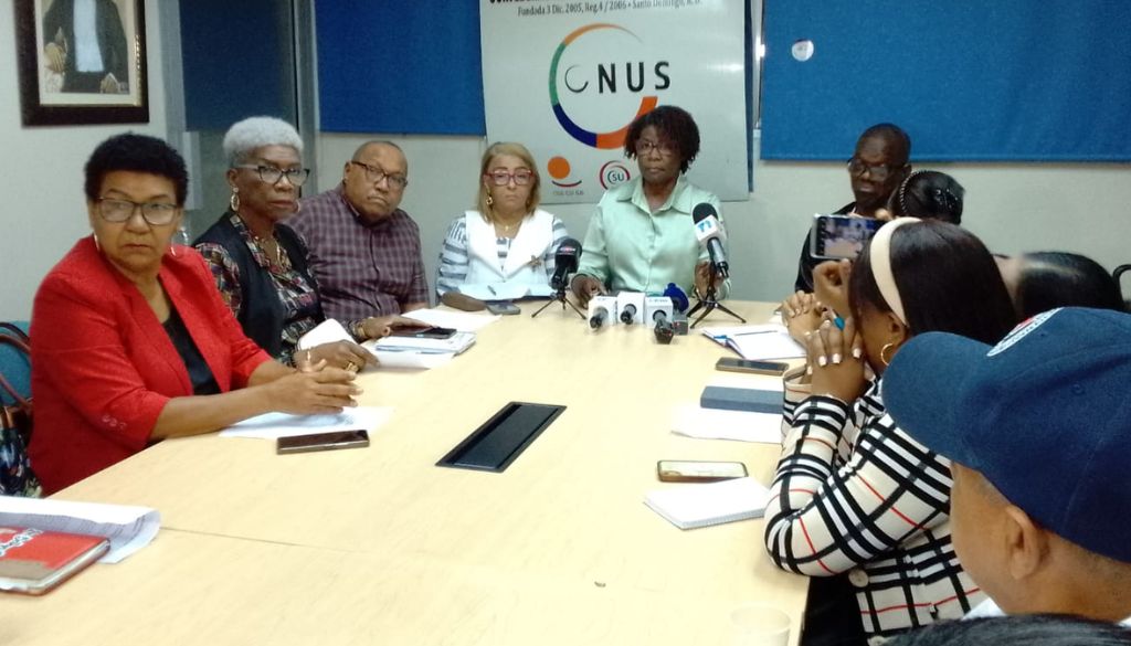 Crece descontento en personal de salud por reclamos sin solución 