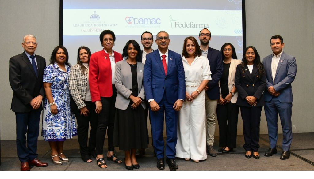 Capacitan personal para mejorar gestión de medicamentos de alto costo 