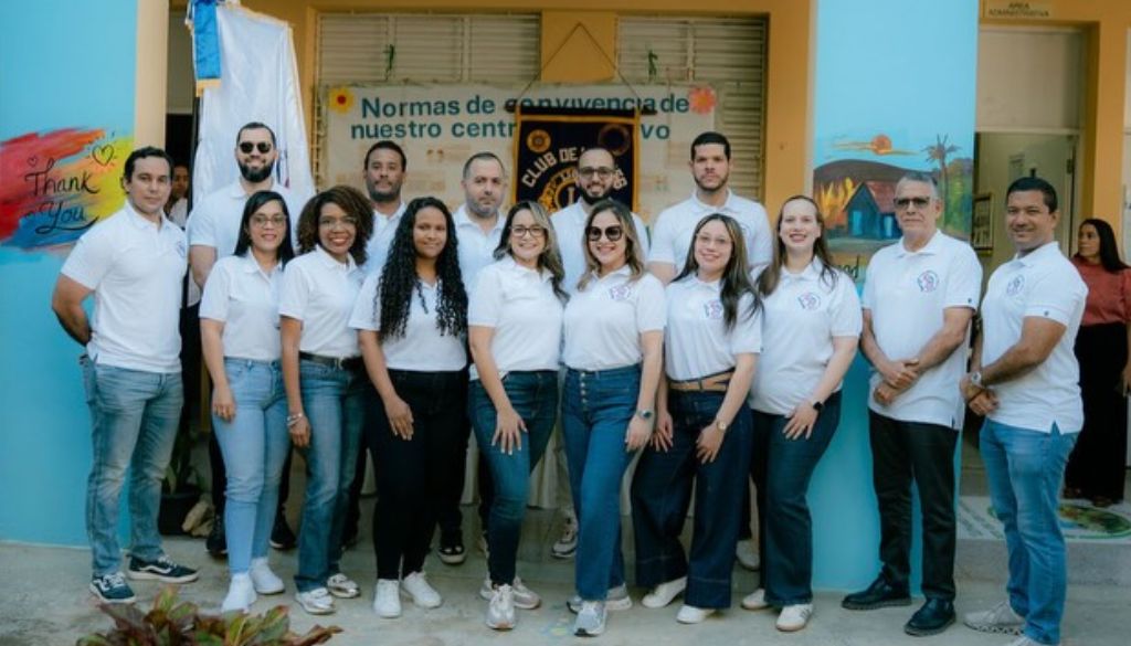 Cirujanos vasculares llevan operativo médico a Laguna Salada 