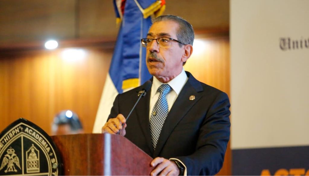 Dr. Jorge Asjana inscribe su candidatura a rector de la UASD  