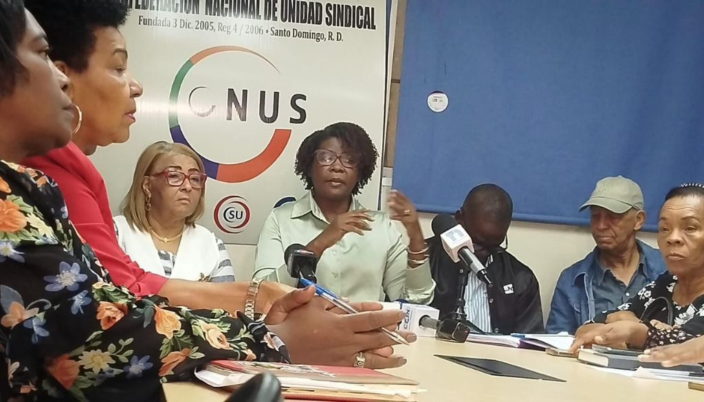 Pese a reuniones con el Gobiernos acuerdos con gremios siguen sin concretarse 