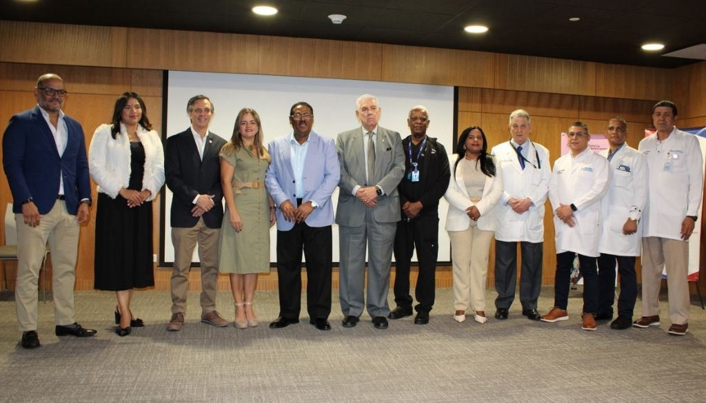 Concluye con éxito 38.ª Jornada Quirúrgica Internacional de Labio y Paladar Hendido 