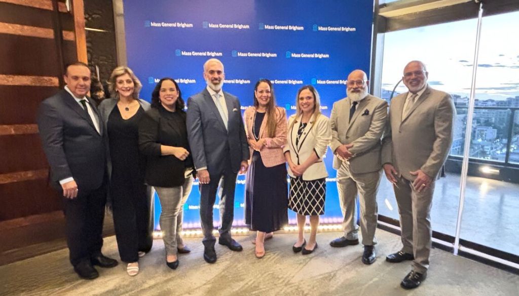 Innovación, tecnología y articulación comunitaria: claves del encuentro OBGYN & Cancer Care con Mass General Brigham 