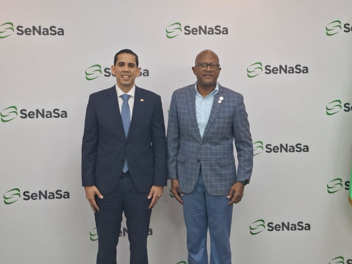 CMD y SeNaSa acuerdan agilizar pagos atrasados a médicos independientes 