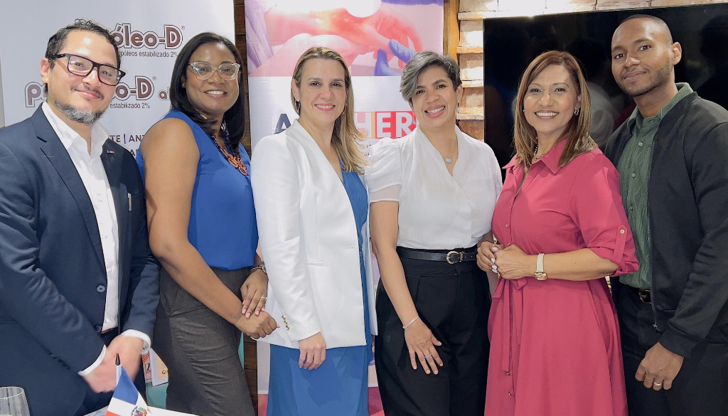 ADOHER conmemora primer aniversario con conferencia sobre economía de la salud y heridas crónicas 